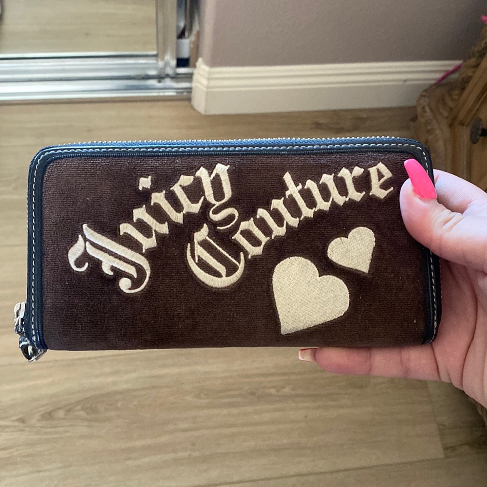 Juicy couture wallet